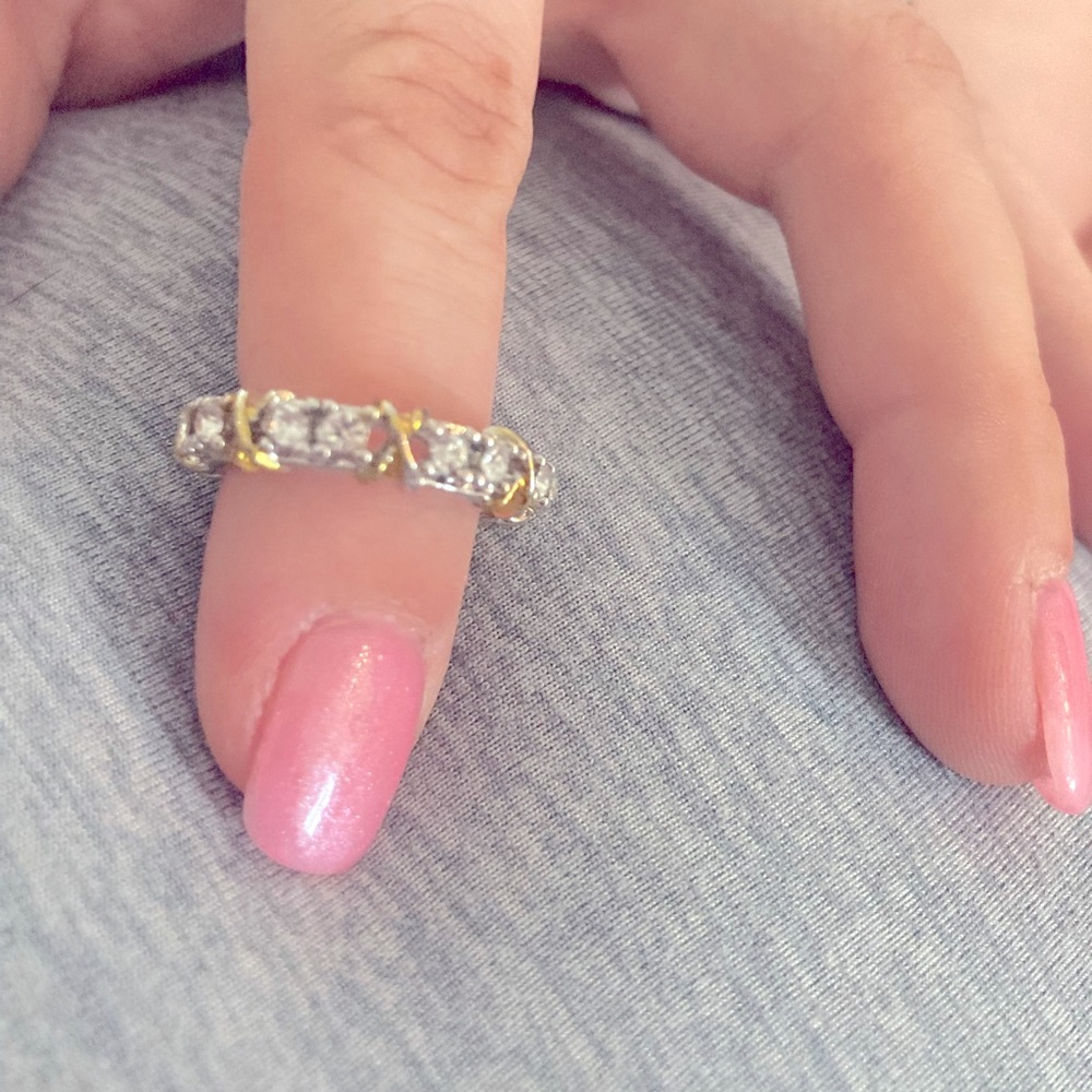Two tone eternity band
